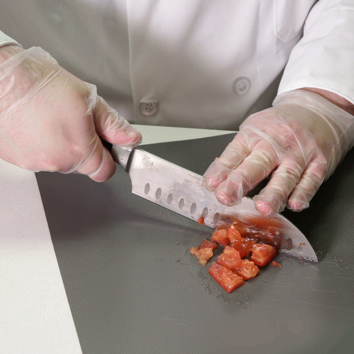 The Importance of Food Safety: How Disposable Gloves Protect Your Customers